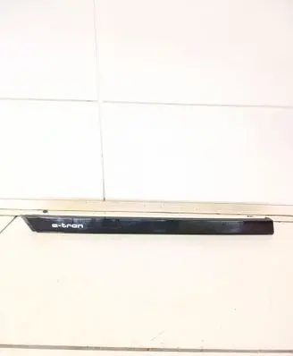 Audi e-tron Dashboard glove box trim 4KL857186A