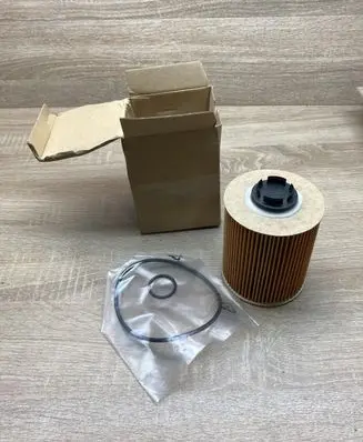 Renault Trafic I Oil filter cover T7711