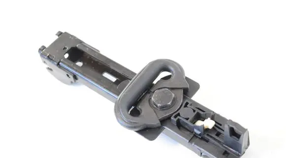 Audi Q7 4M Seat belt adjustment motor 8E0857833F