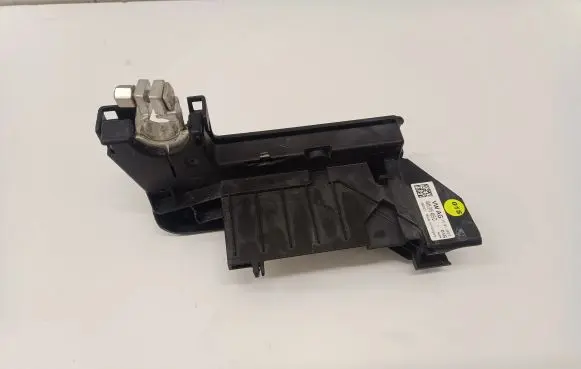 Volkswagen Touareg III Battery relay fuse 4M6915459D