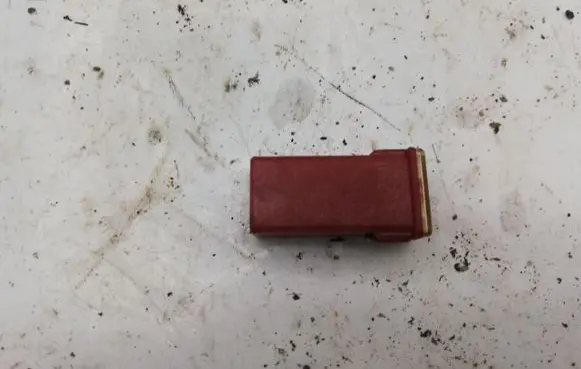 Toyota Avensis T250 Fuse NOCODE