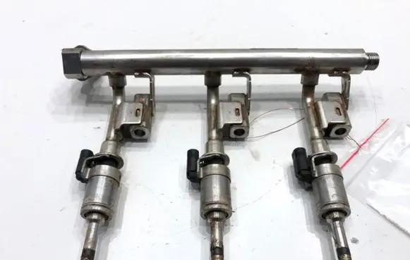 Ford Ecosport Fuel main line pipe