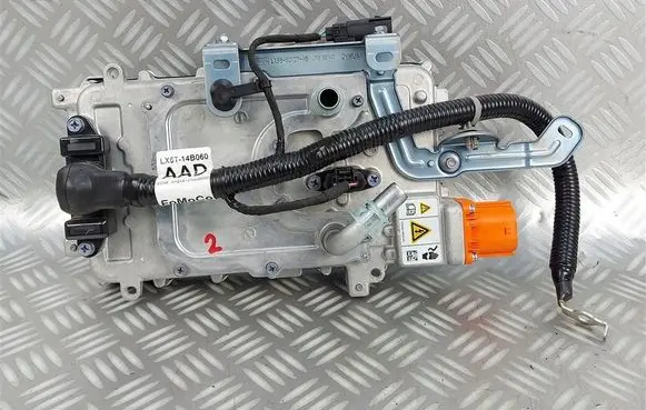 Ford Kuga III Battery control module LX6814G646BE
