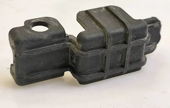 Audi A6 S6 C5 4B Radiator mount bracket 8D0260427 PA66GF30