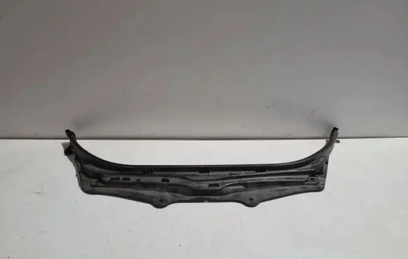 BMW 5 G30 G31 Other engine bay part 7340207