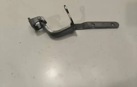 Audi A7 S7 4G Tailgate/trunk/boot hinge 4G8827300 RH02118