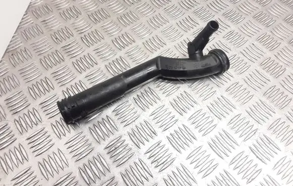 Volkswagen Polo IV 9N3 Engine coolant pipe/hose 03D121026F