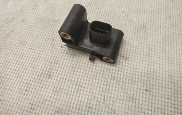 BMW X5 E70 Airbag deployment crash/impact sensor 65776911003 65770391070