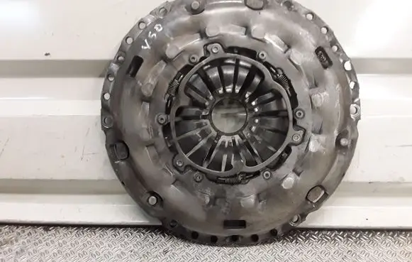 Volvo V50 Pressure plate 124040710