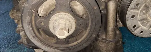 Toyota Avensis T250 Crankshaft pulley