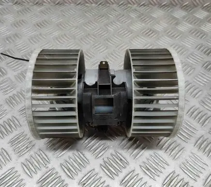 BMW X3 E83 Heater fan/blower 3453729