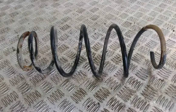 Toyota Yaris Front coil spring