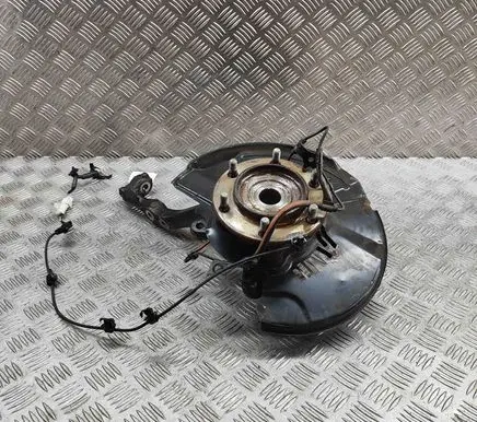 Toyota Hilux (AN120, AN130) Front wheel hub 43211KK010 43502KK010