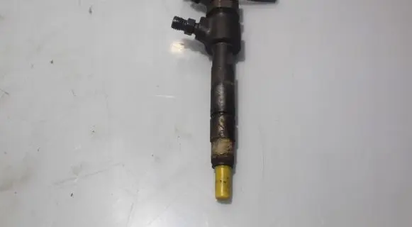 Suzuki SX4 Fuel injector 0985435148