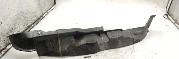 Audi A4 S4 B5 8D Fender end trim 8d0821111