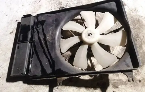 Opel Agila B Radiator cooling fan shroud