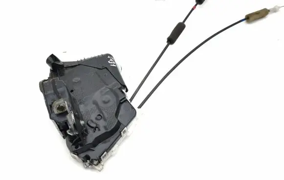 Toyota Prius (XW30) Front door lock