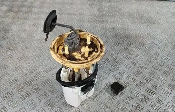 Volkswagen PASSAT B7 In-tank fuel pump 2C83933300 3AA919050F