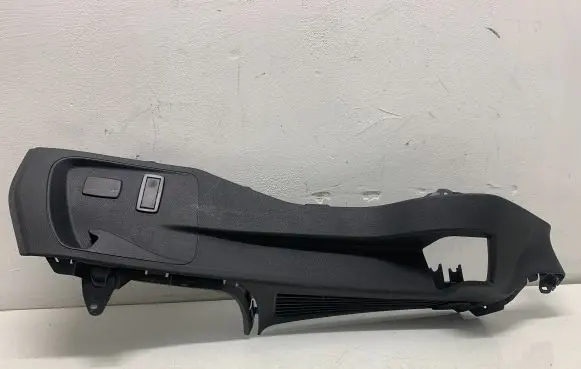 BMW 2 F46 Trunk/boot side trim panel 7327010 20158510