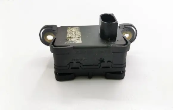 Volvo V70 ESP acceleration yaw rate sensor 10170103773 DN76L26E5K