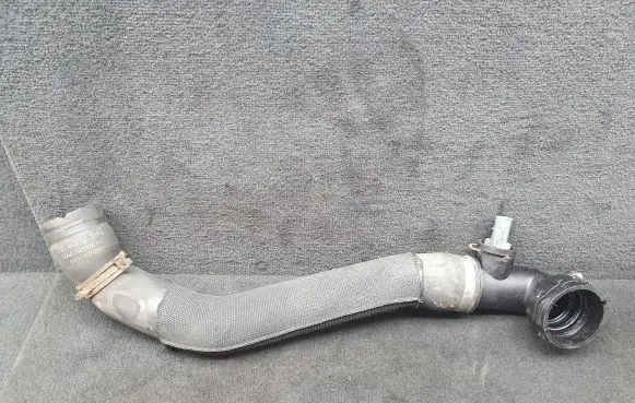 Audi A4 S4 B8 8K Engine coolant pipe/hose 4G0121049L 4G0122293K