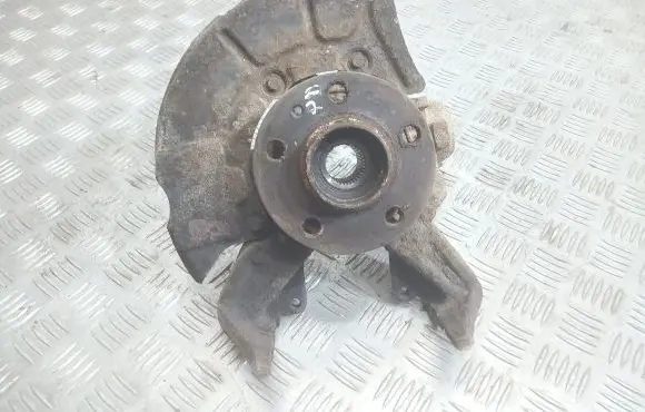 Skoda Octavia Mk1 (1U) Front wheel hub spindle knuckle