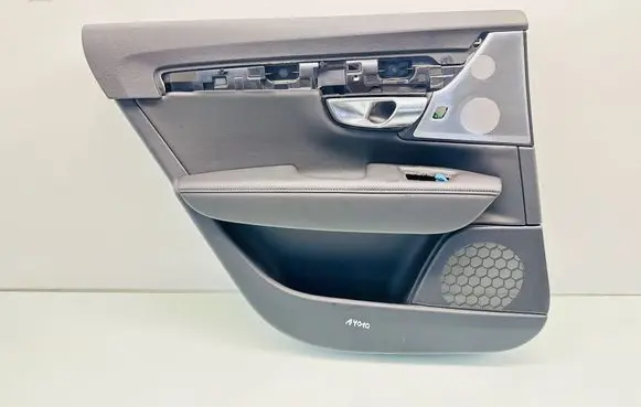 Volvo V90 Cross Country Rear door card panel trim 31393232