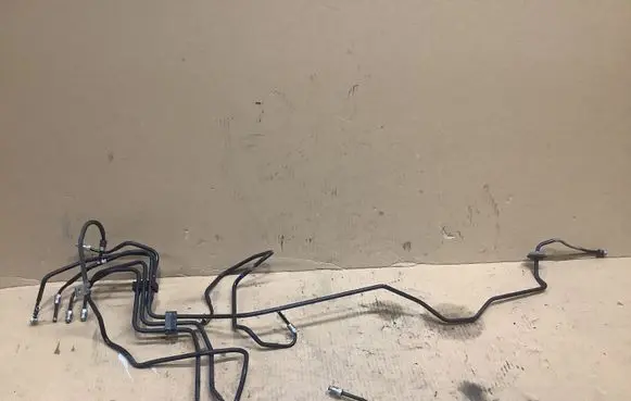 Toyota RAV 4 (XA40) Brake line pipe/hose 