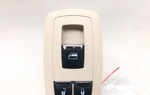 Maserati Quattroporte Electric window control switch 670019514
