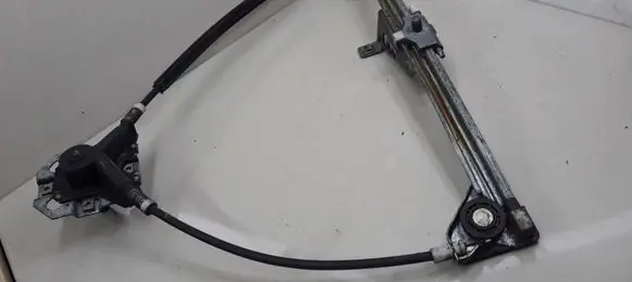 Audi 100 200 5000 C3 Front door manual window regulator 893837399