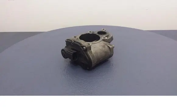 Audi A4 S4 B6 8E 8H EGR valve 06D131503E