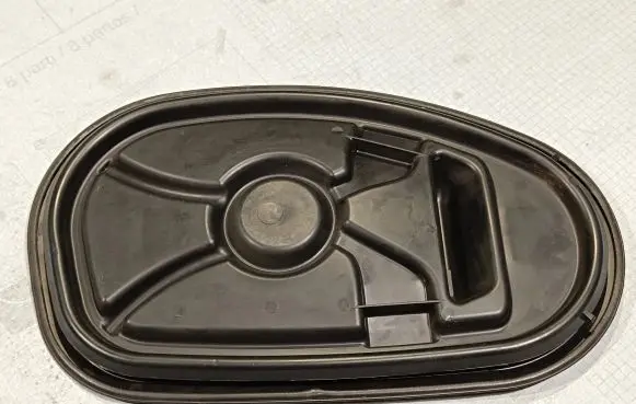 Porsche Cayenne (9Y0 9Y3) Front door card panel trim 760837916A 760837916B
