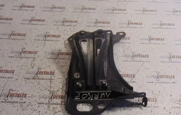 Toyota Auris 150 Battery bracket 