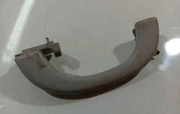 Mercedes-Benz CLS C219 Rear interior roof grab handle A2118100051