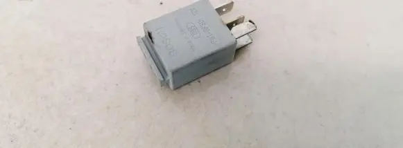 Ford Galaxy Other relay 1K0951253 0332011100