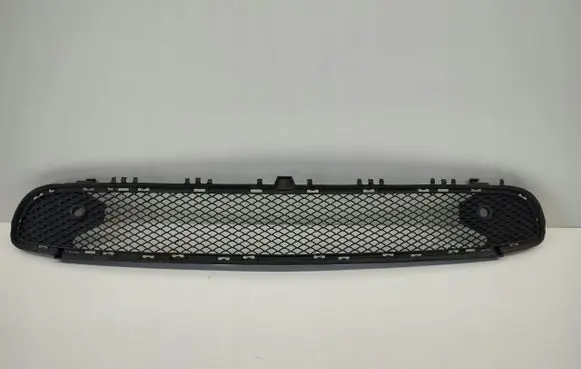Mercedes-Benz GLA W156 Front bumper lower grill A1568853122