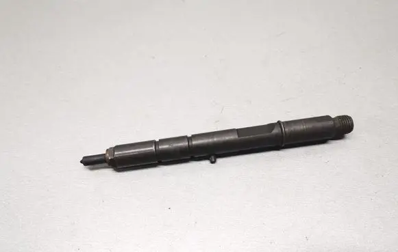 Audi A6 S6 C5 4B Fuel injector 059130201E 0432133836