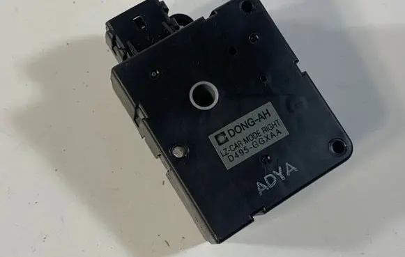 KIA Opirus Air flap motor/actuator 972723B000