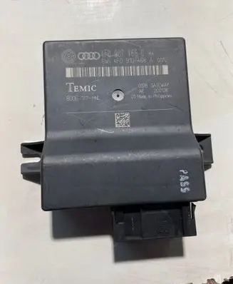 Audi A6 S6 C6 4F Gateway control module 4F0907468D
