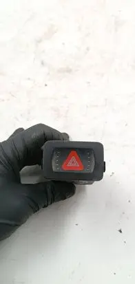 Volkswagen Golf IV Hazard light switch 1j0953235a