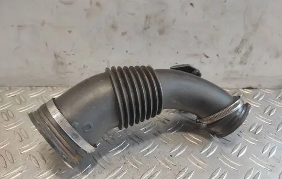Audi A4 S4 B8 8K Air intake hose/pipe 059129615F 059129627L