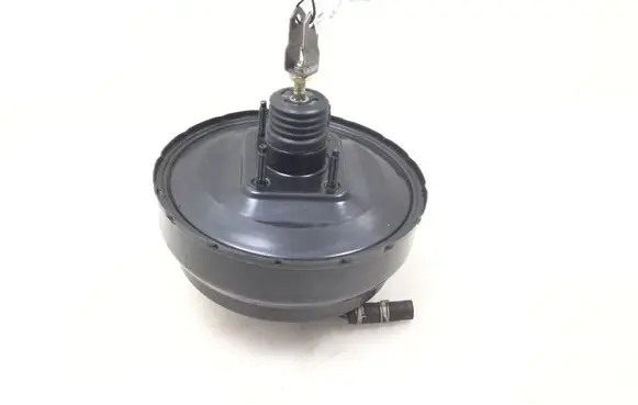 Nissan X-Trail T30 Brake booster 8H752