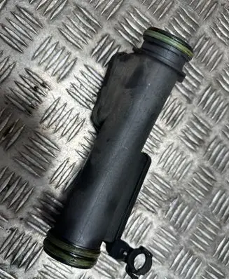 Volkswagen Tiguan Intercooler hose/pipe 03C145674B 3981027899