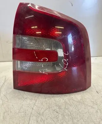 Skoda Octavia Mk2 (1Z) Rear/tail lights 1Z9945