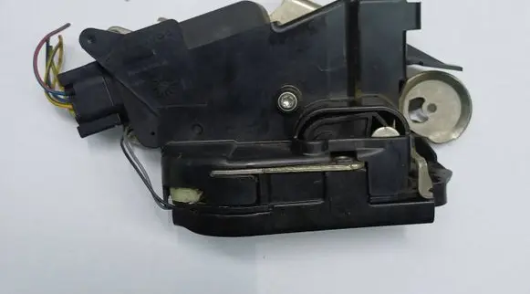 Mercedes-Benz Vito Viano W639 Sliding door lock A6397300635