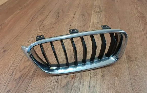 BMW 3 F30 F35 F31 Front grill 51137260498