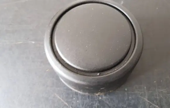 Suzuki Grand Vitara I Original wheel cap 4325265D00