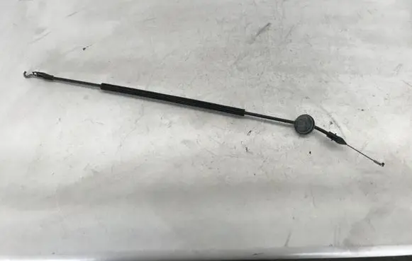 Volkswagen Touran I Front door cable line 1T0837086