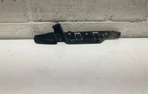 BMW 5 E60 E61 Front bumper mounting bracket 7033706 51117033706 11460915