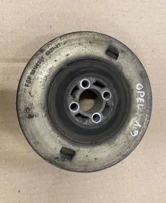 Opel Zafira B Crankshaft pulley 55196301 102616